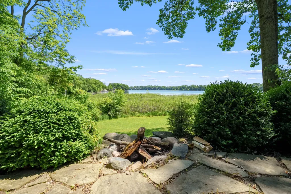 61851 Ochala Drive Newberg Township MI 49061