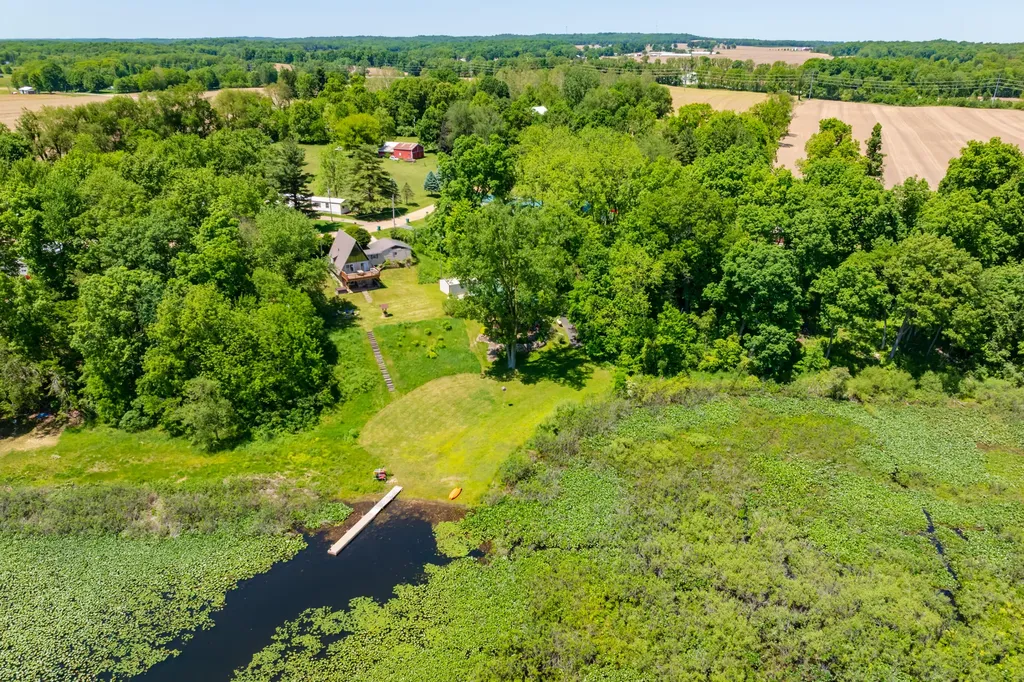 61851 Ochala Drive Newberg Township MI 49061