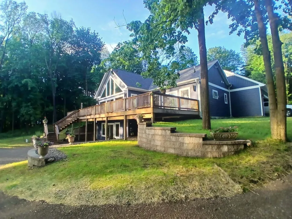 9777 N 16th Street Cooper Charter Township MI 49080