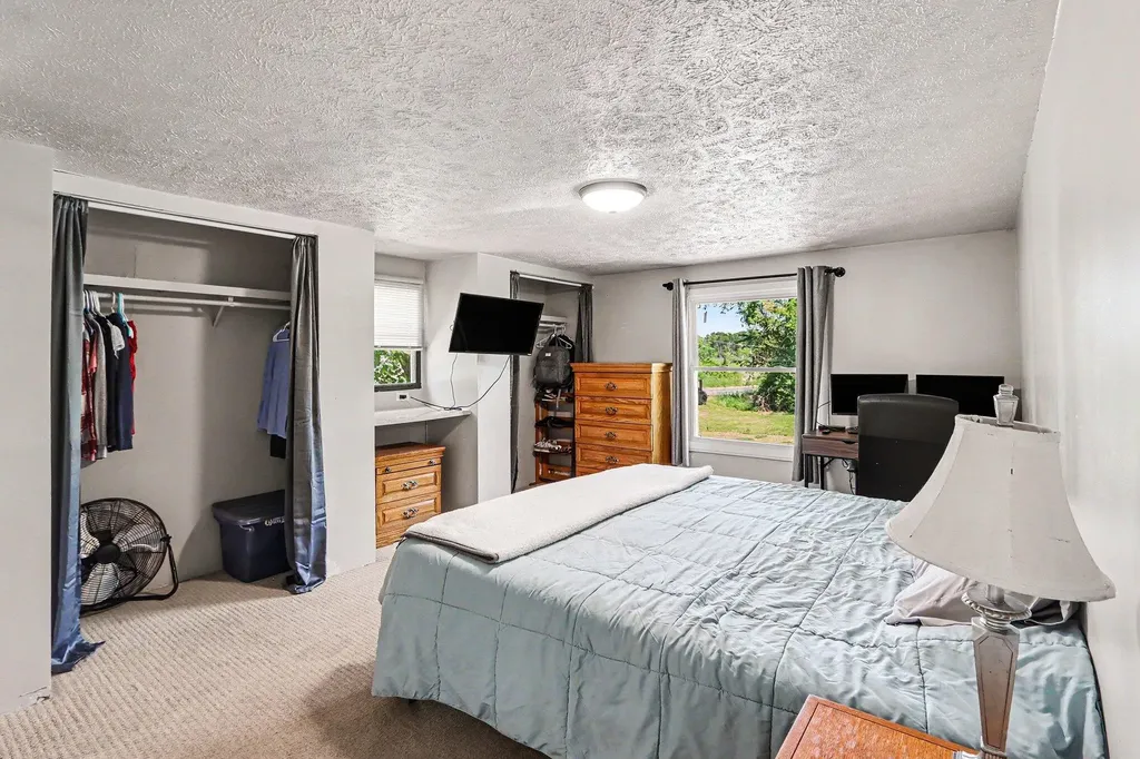 6082 E V Avenue Brady Township MI 49097