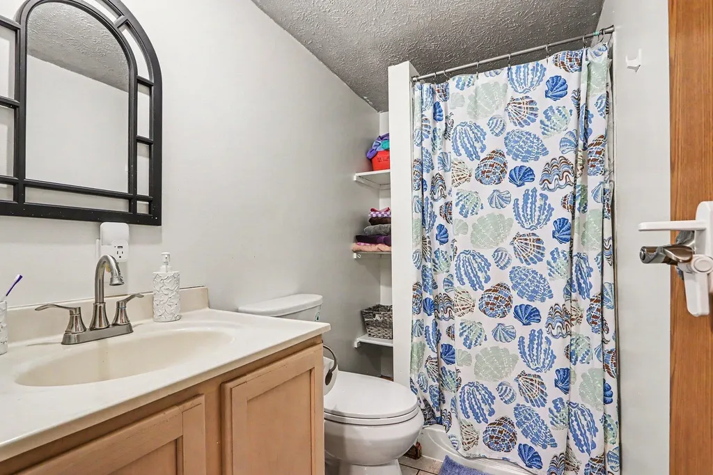 6082 E V Avenue Brady Township MI 49097