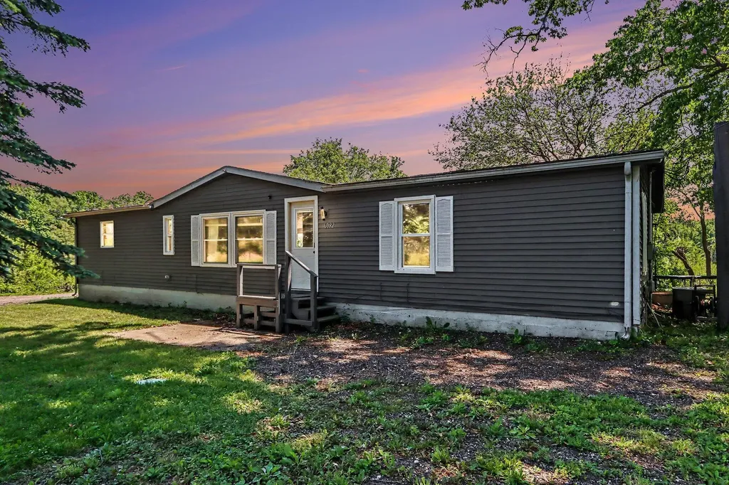 6082 E V Avenue Brady Township MI 49097