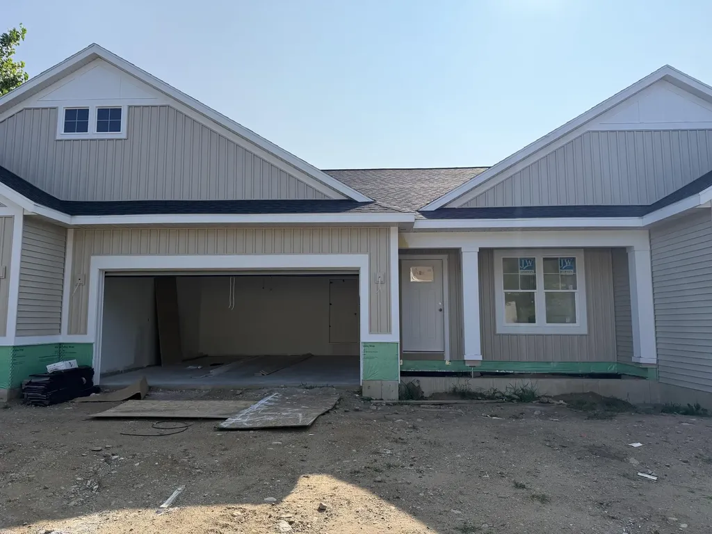 327 Round Hill Road Oshtemo Charter Township MI 49009