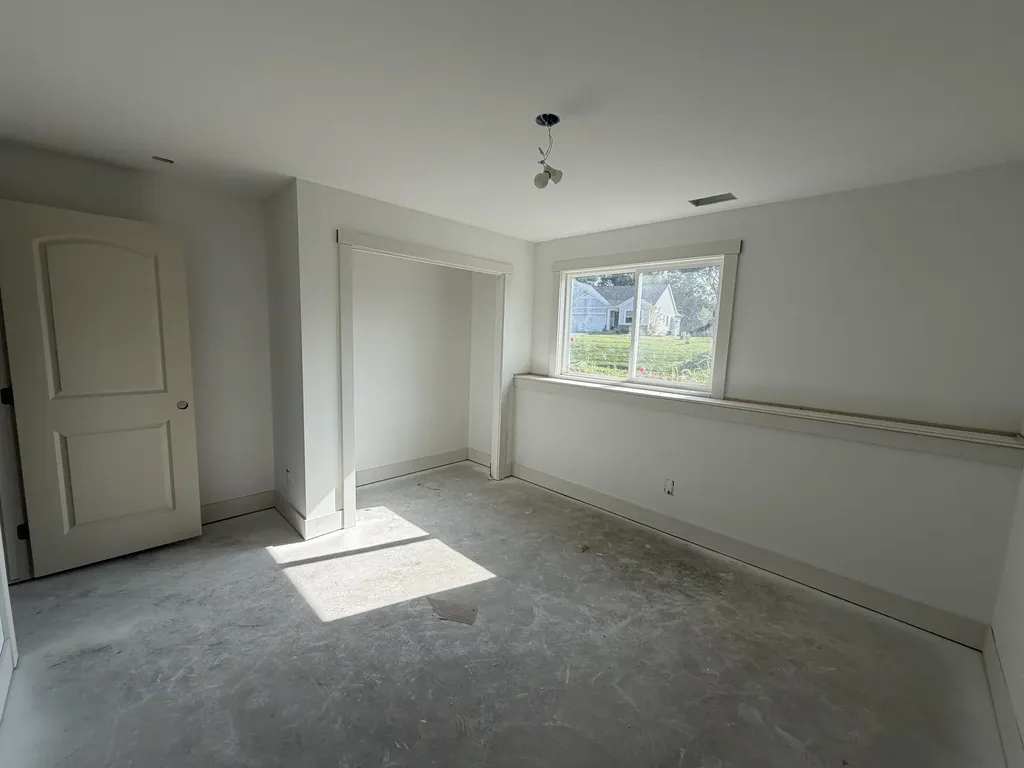 327 Round Hill Road Oshtemo Charter Township MI 49009