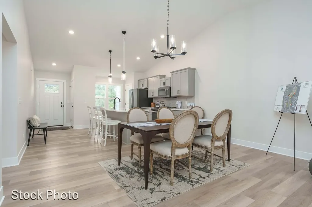 327 Round Hill Road Oshtemo Charter Township MI 49009