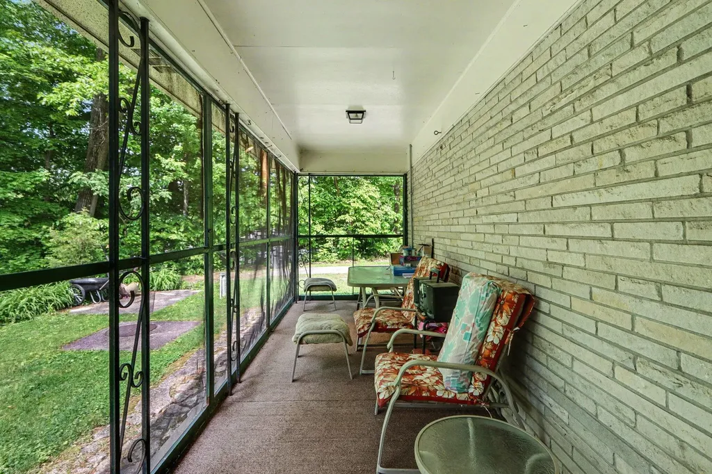 12436 E Michigan Avenue Charleston Township MI 49053
