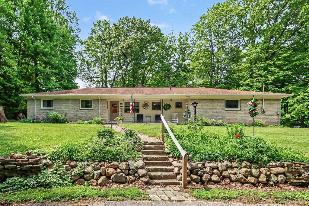 12436 E Michigan Avenue Charleston Township MI 49053