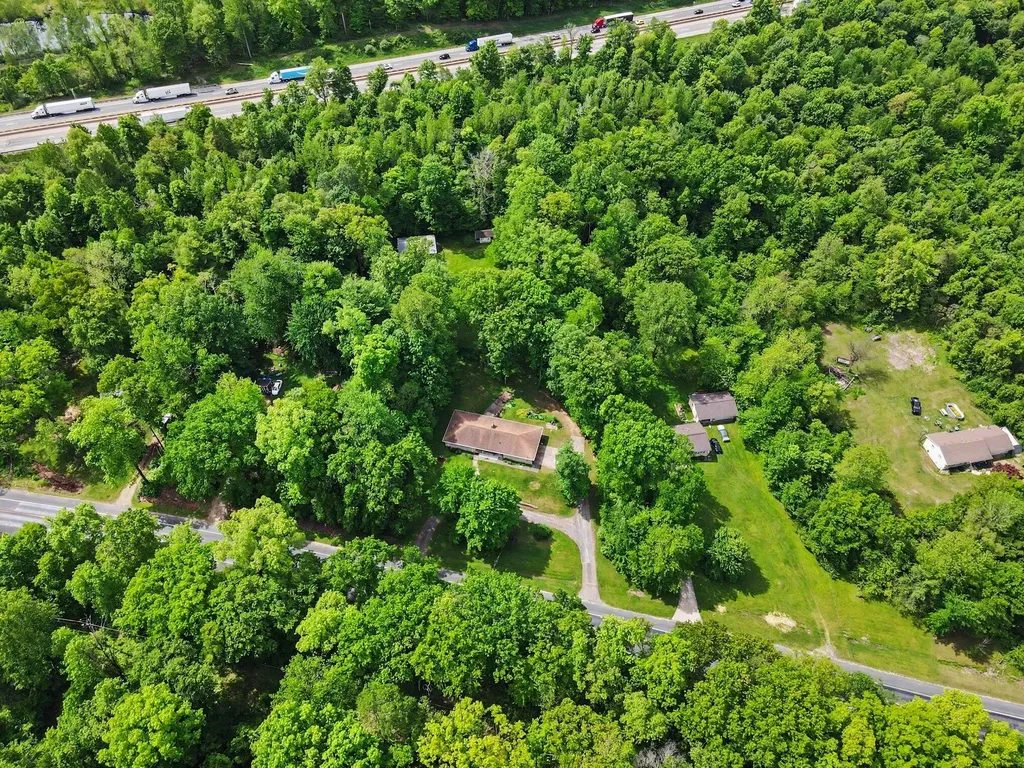 12436 E Michigan Avenue Charleston Township MI 49053