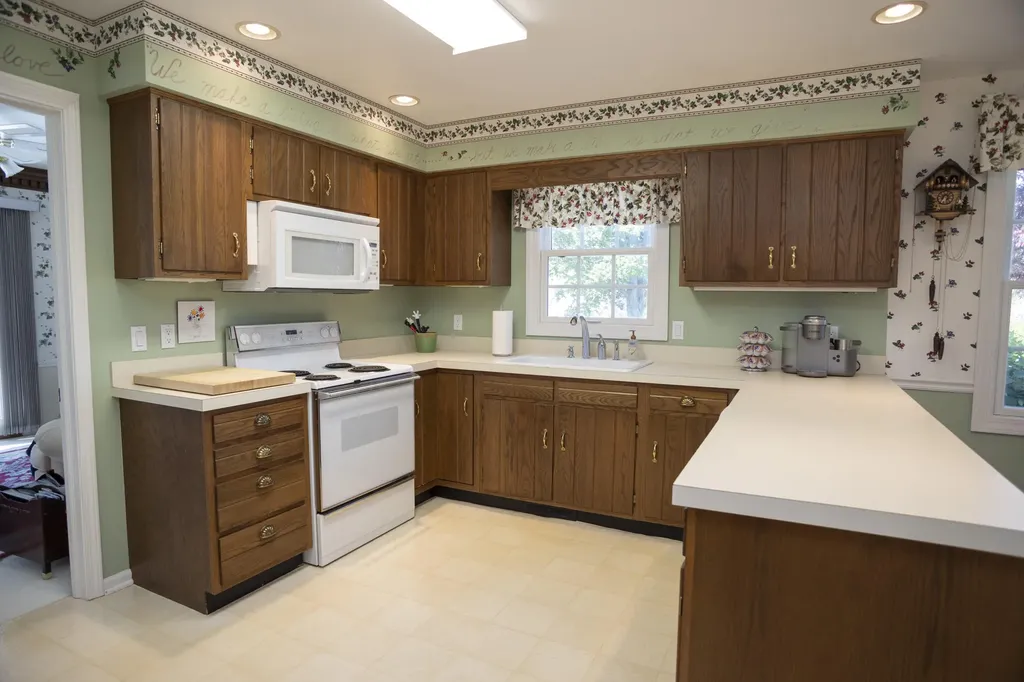 8600 S 12th Street Texas Charter Township MI 49024