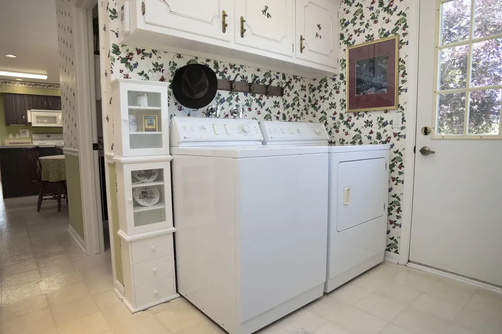 8600 S 12th Street Texas Charter Township MI 49024