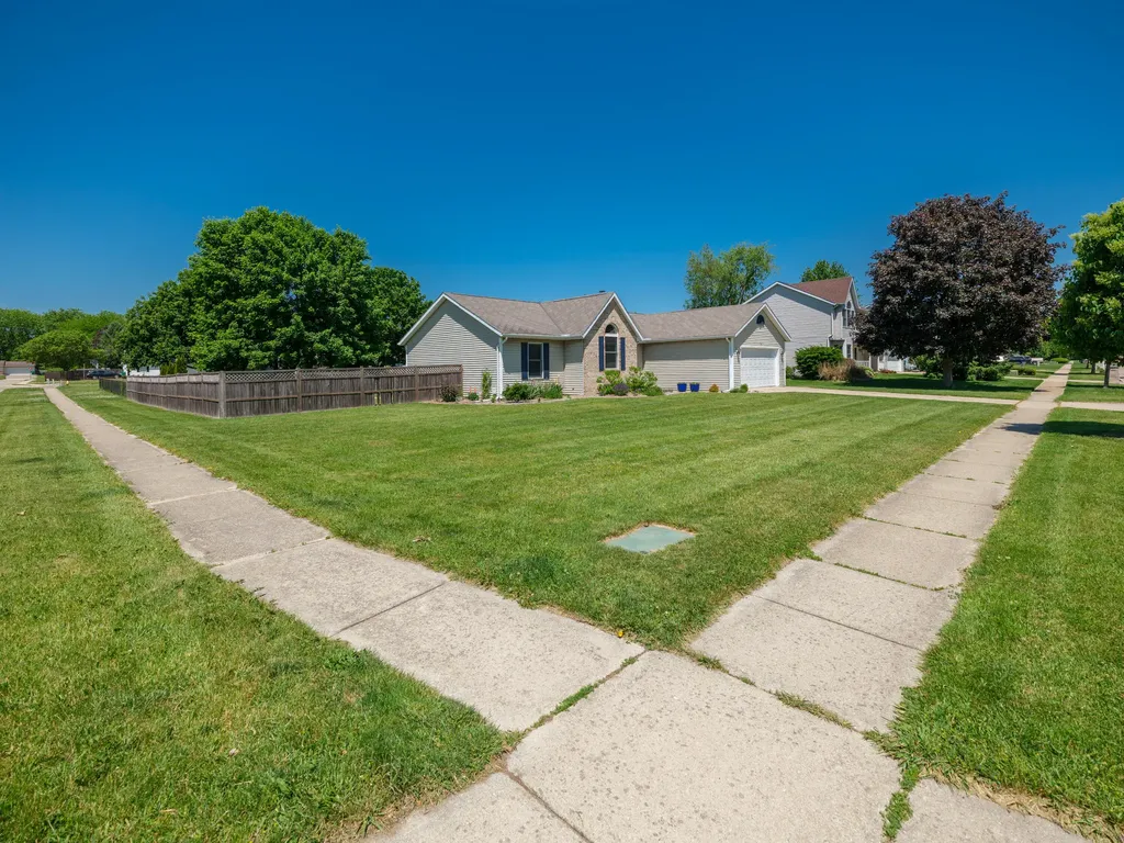 5736 Old Mission Street Portage City MI 49024