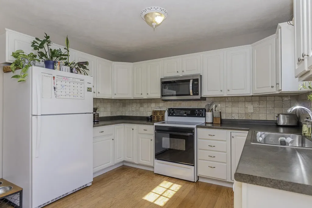 50005 Meadow Oak Trail Antwerp Township MI 49071