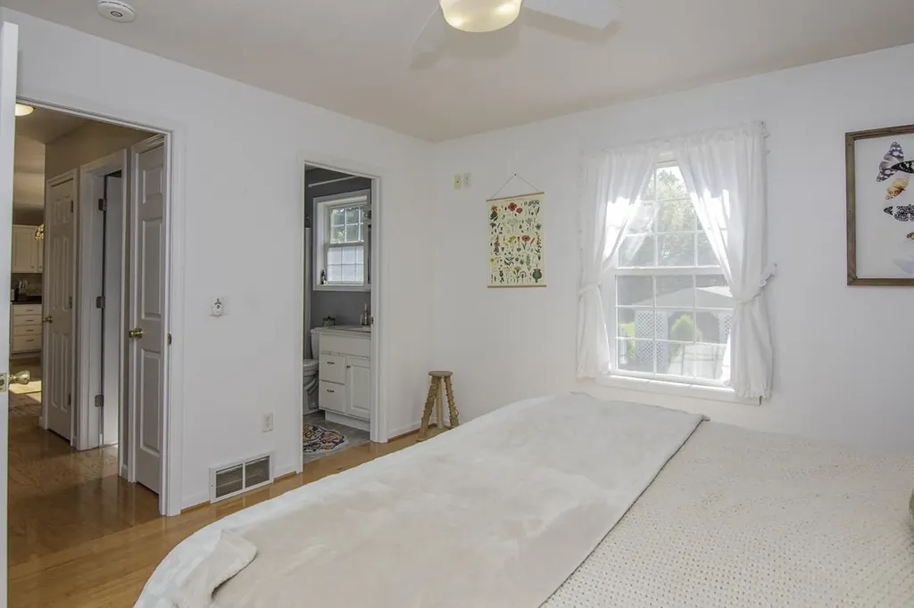 50005 Meadow Oak Trail Antwerp Township MI 49071