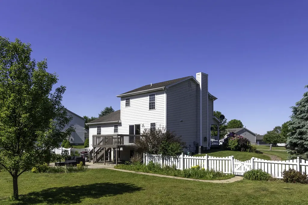 50005 Meadow Oak Trail Antwerp Township MI 49071