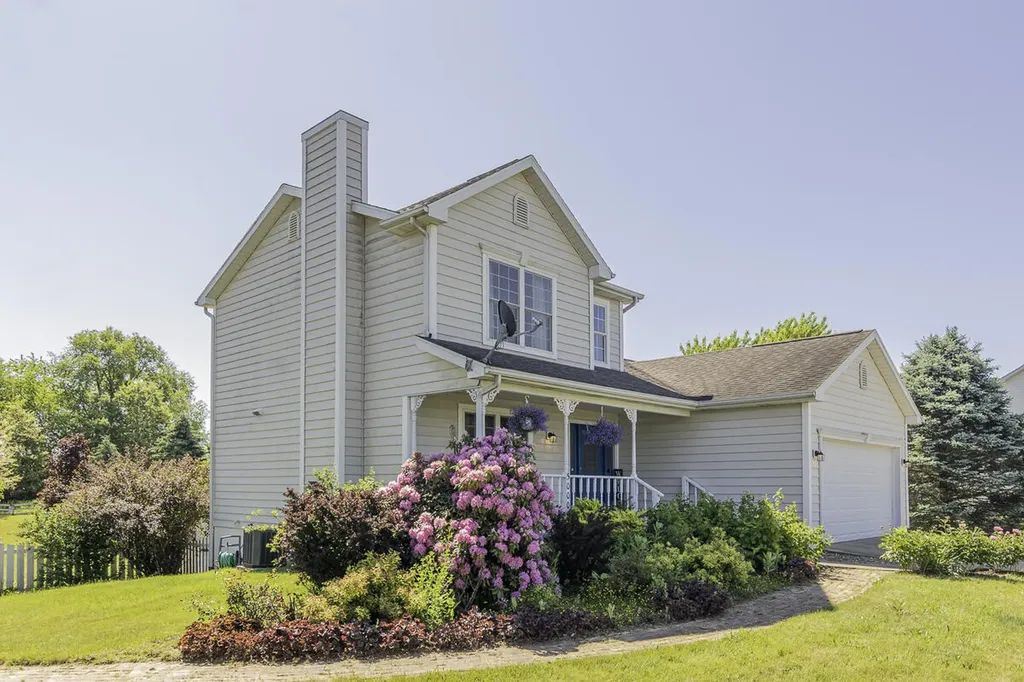 50005 Meadow Oak Trail Antwerp Township MI 49071