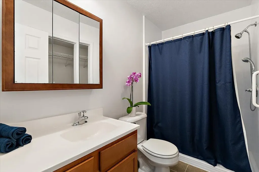 900 Andree Road Laketon Township MI 49445