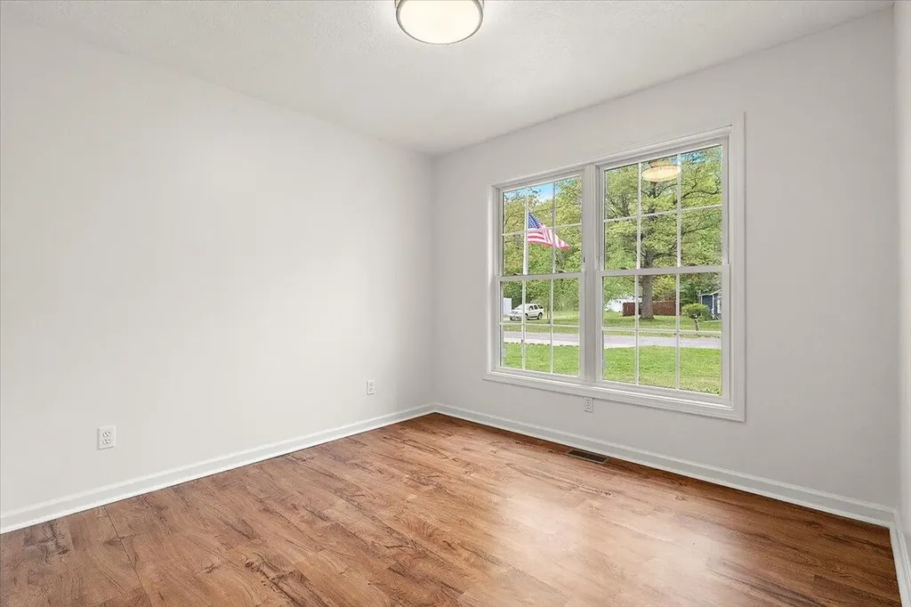 900 Andree Road Laketon Township MI 49445