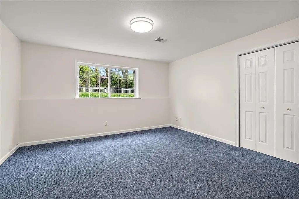 900 Andree Road Laketon Township MI 49445