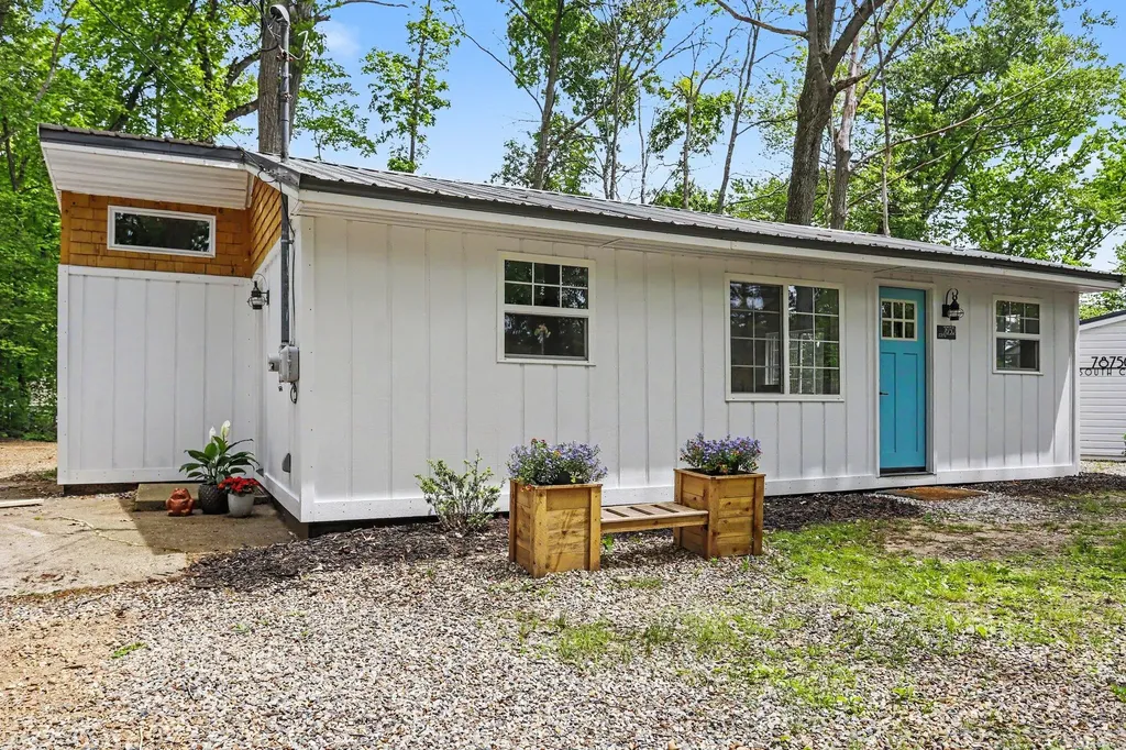 78750 South Court Porter Township MI 49065