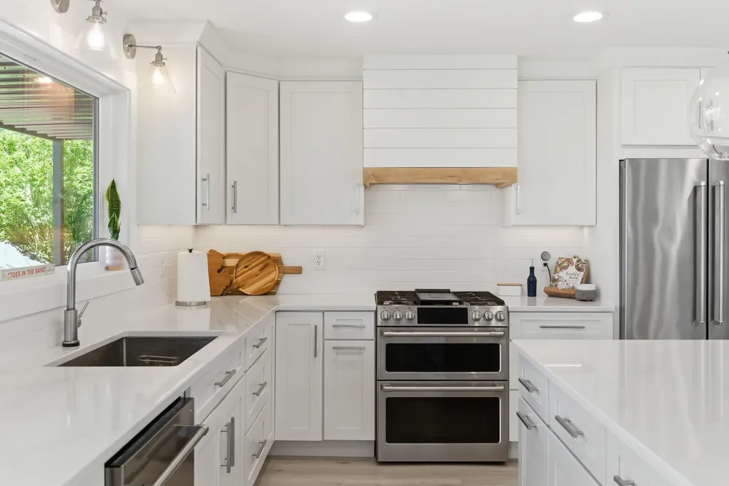 7611 S Indian Lake Drive Brady Township MI 49097