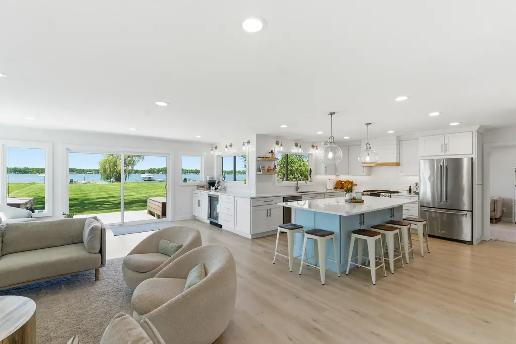 7611 S Indian Lake Drive Brady Township MI 49097