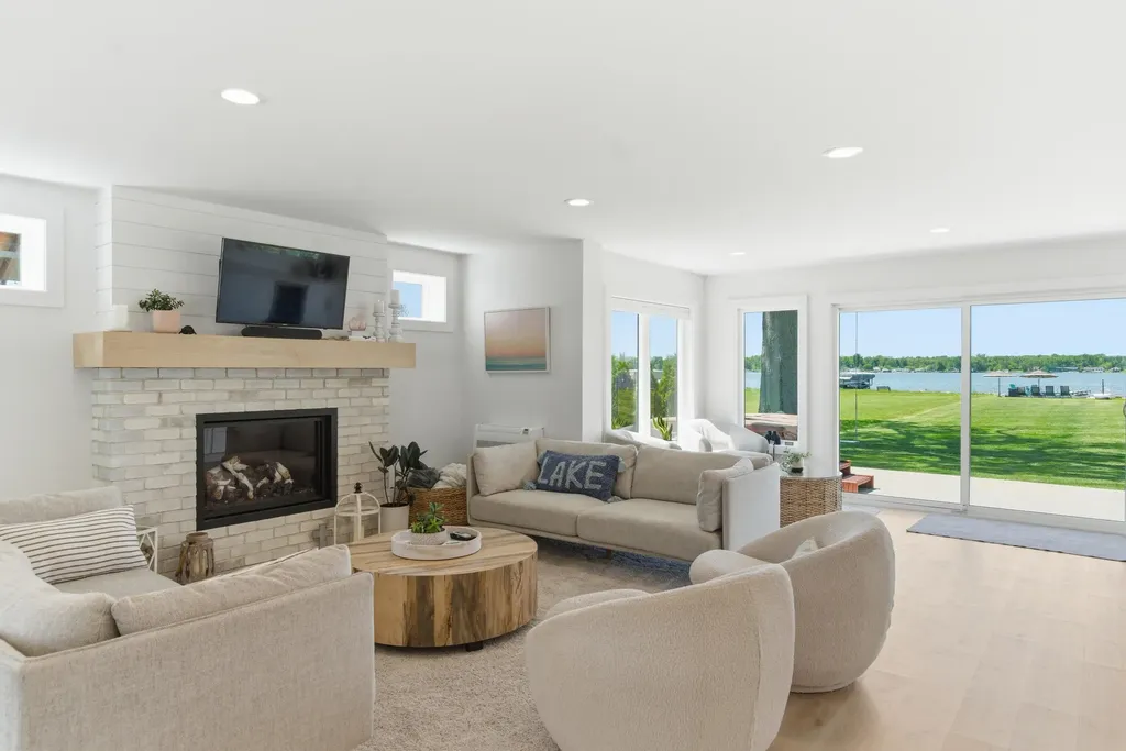 7611 S Indian Lake Drive Brady Township MI 49097