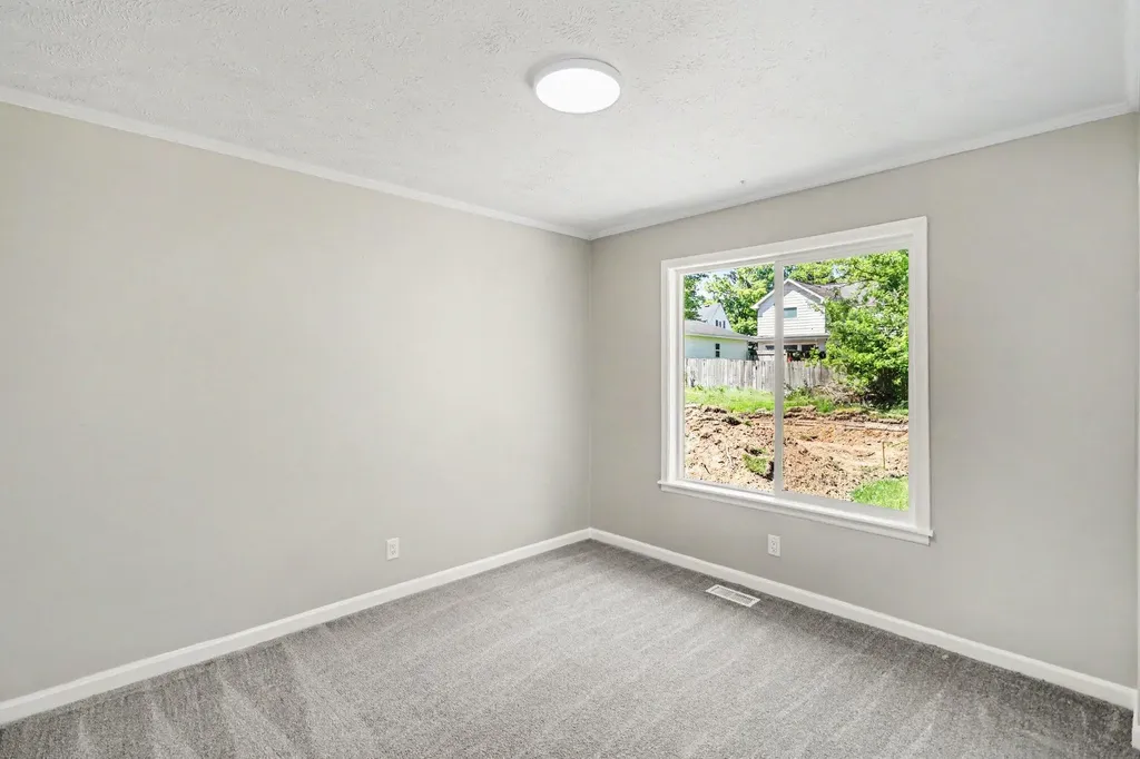 229 Sydelle Avenue Kalamazoo Charter Township MI 49006