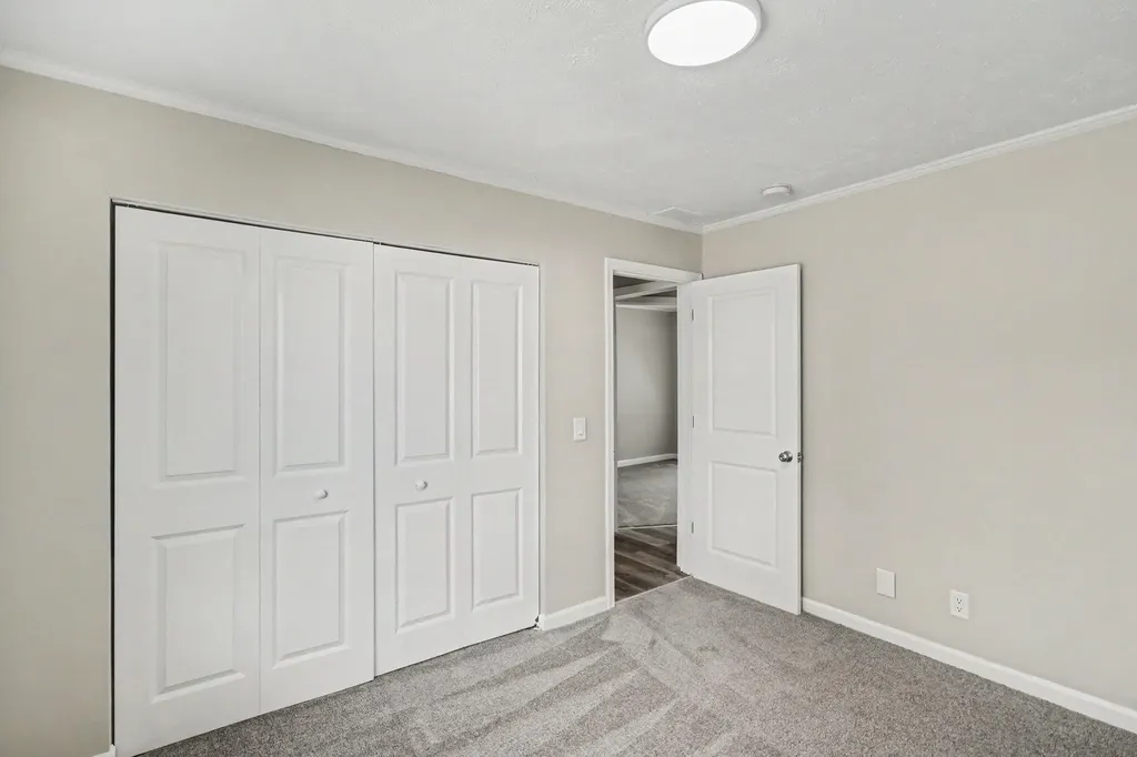 229 Sydelle Avenue Kalamazoo Charter Township MI 49006