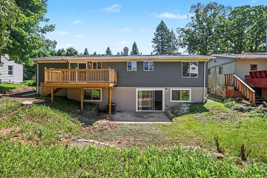 229 Sydelle Avenue Kalamazoo Charter Township MI 49006