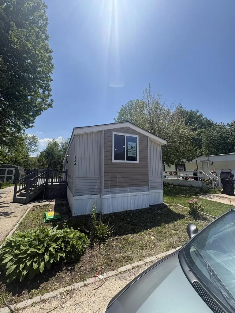 244 Piedmont Drive SE Grand Rapids Charter Township MI 49548