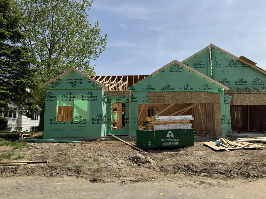 325 Round Hill Road Oshtemo Charter Township MI 49009