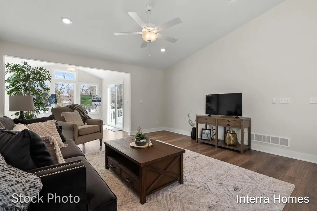 325 Round Hill Road Oshtemo Charter Township MI 49009