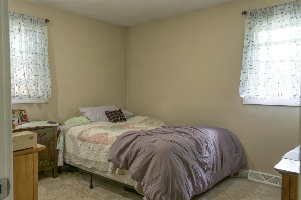 216 Larkspur Avenue Portage City MI 49002