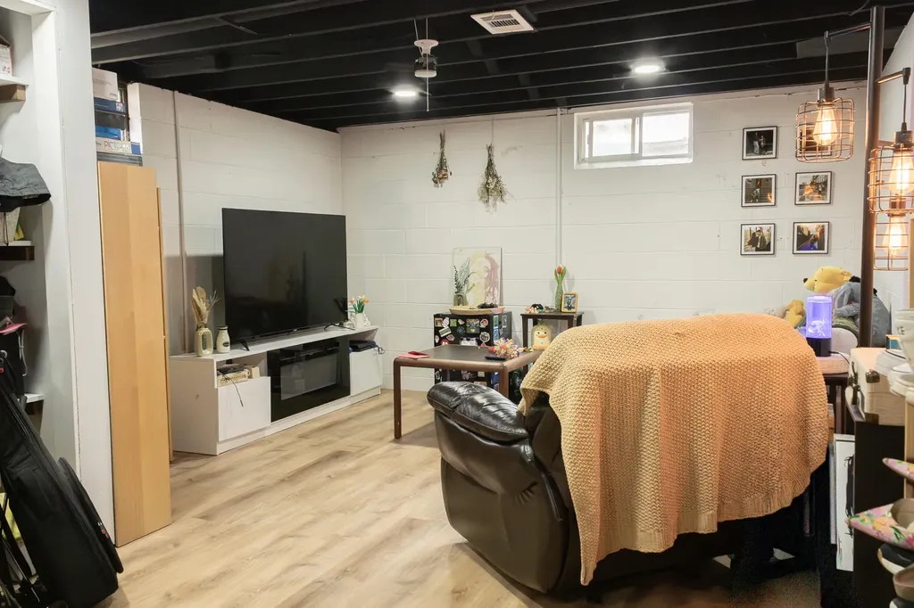 216 Larkspur Avenue Portage City MI 49002
