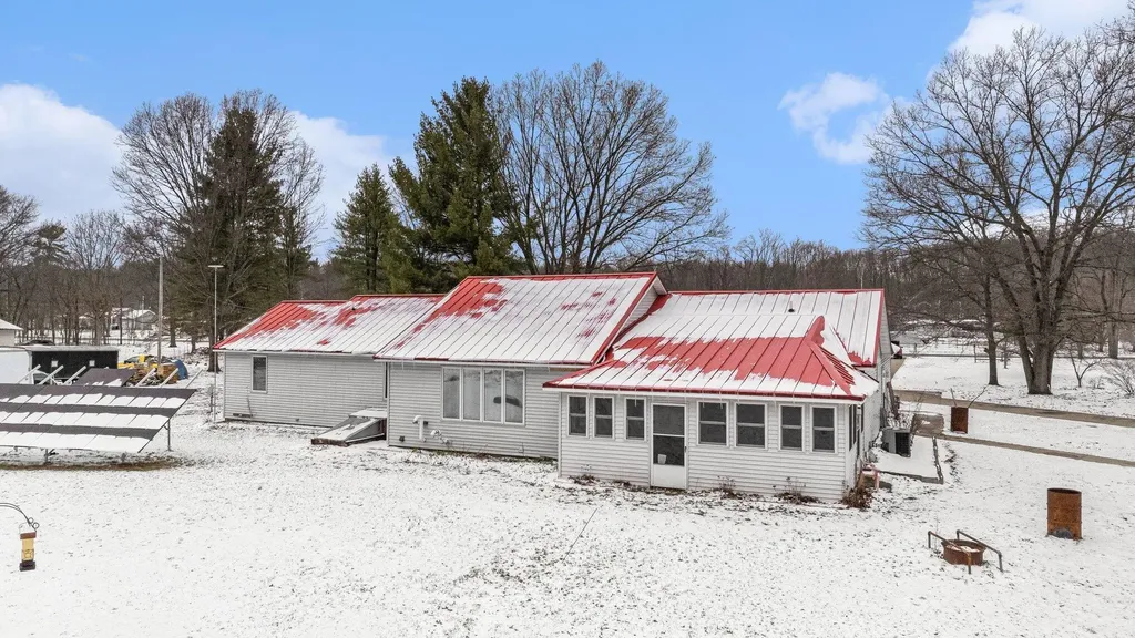 3680 Allegan Dam Road Valley Township MI 49010