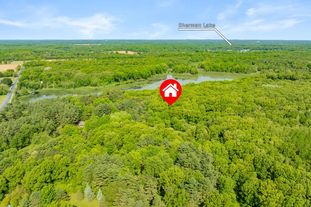 5144 N 39th Street Ross Township MI 49012