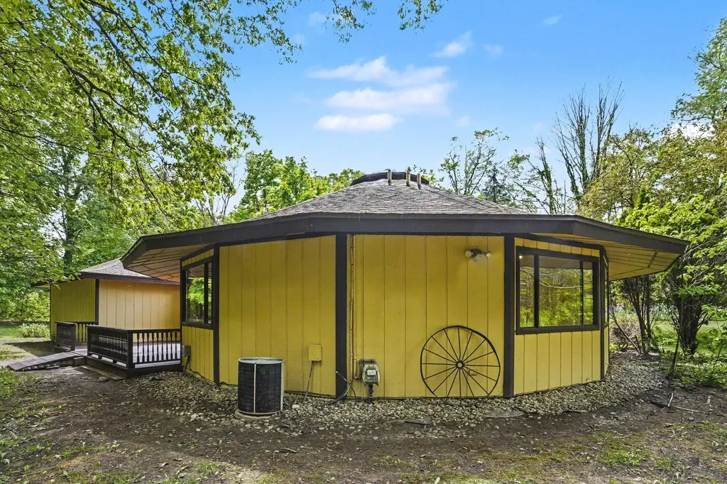 2308 N 33rd Street Comstock Charter Township MI 49053