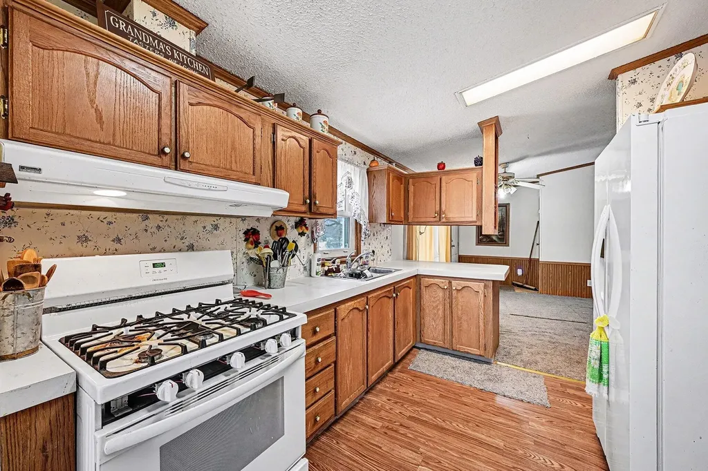 68854 34th Avenue Bangor Township MI 49043