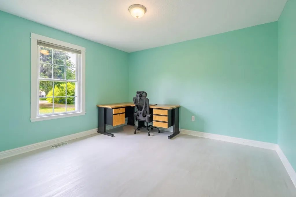 75764 16th Avenue South Haven Charter Township MI 49090