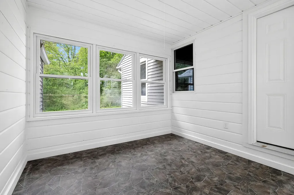 7132 S 27th Street Pavilion Township MI 49088