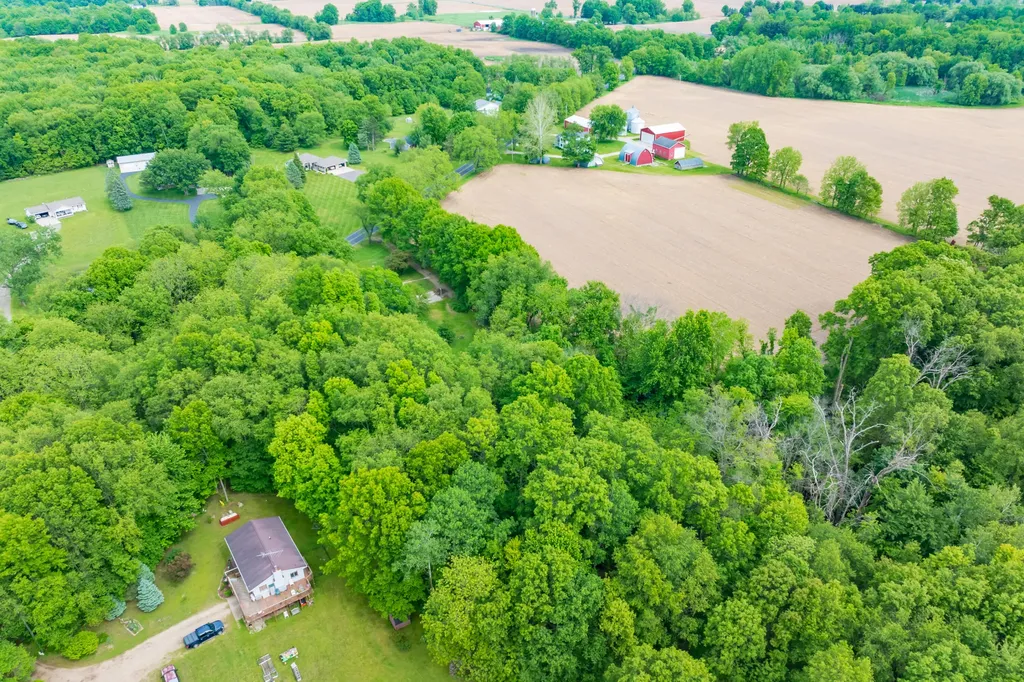 7132 S 27th Street Pavilion Township MI 49088