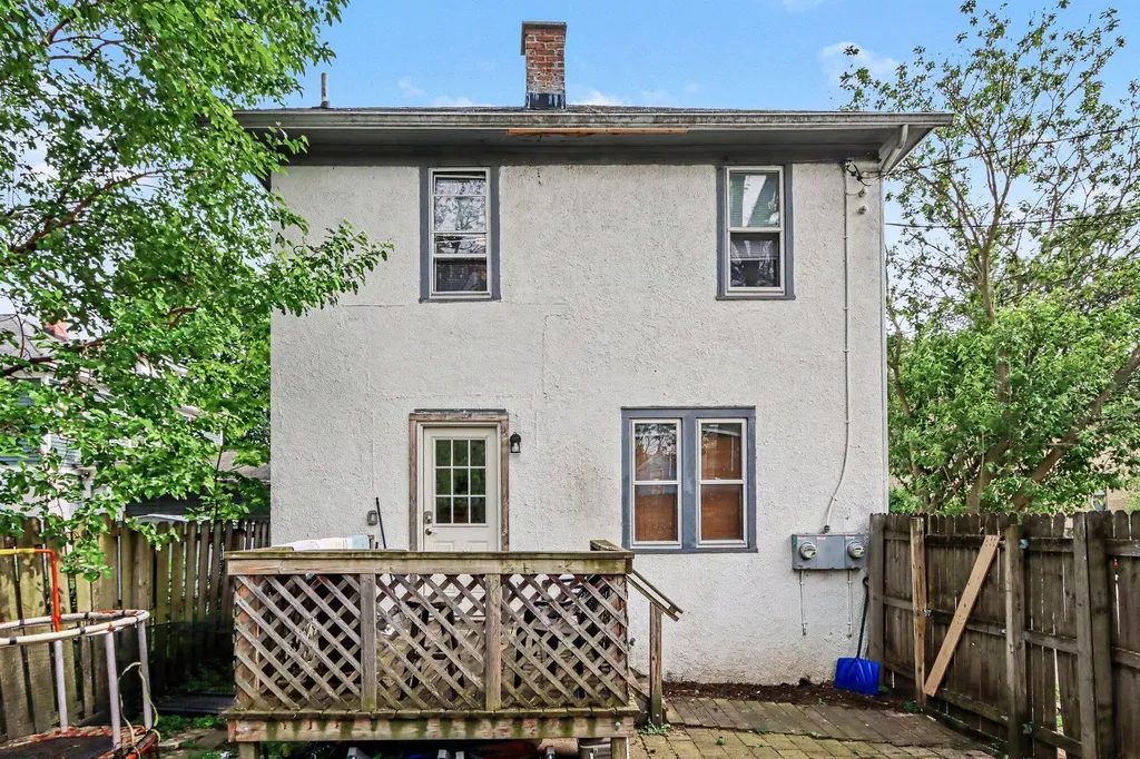 436 S Westnedge Court Kalamazoo City MI 49008
