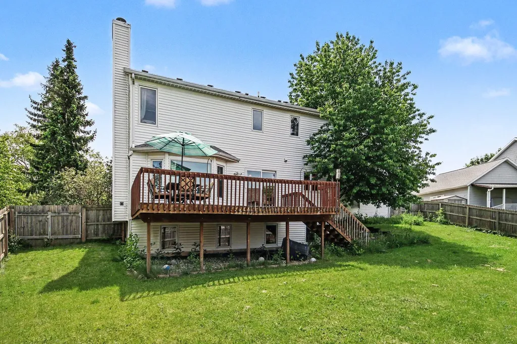 5337 Ticonderoga Drive SE Kentwood City MI 49508