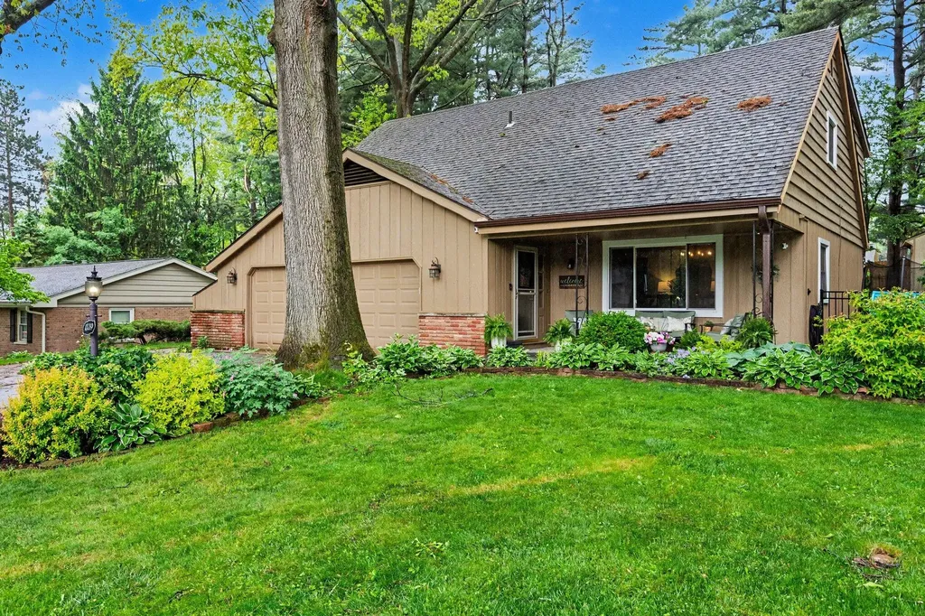 1339 Cadet Lane Oshtemo Charter Township MI 49009