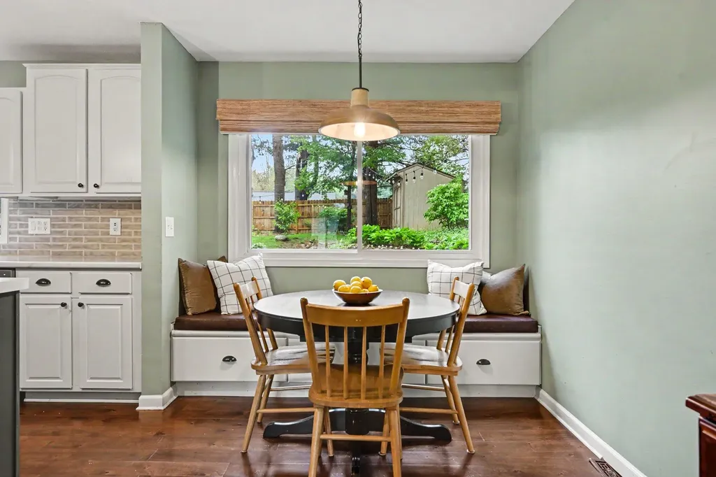 1339 Cadet Lane Oshtemo Charter Township MI 49009