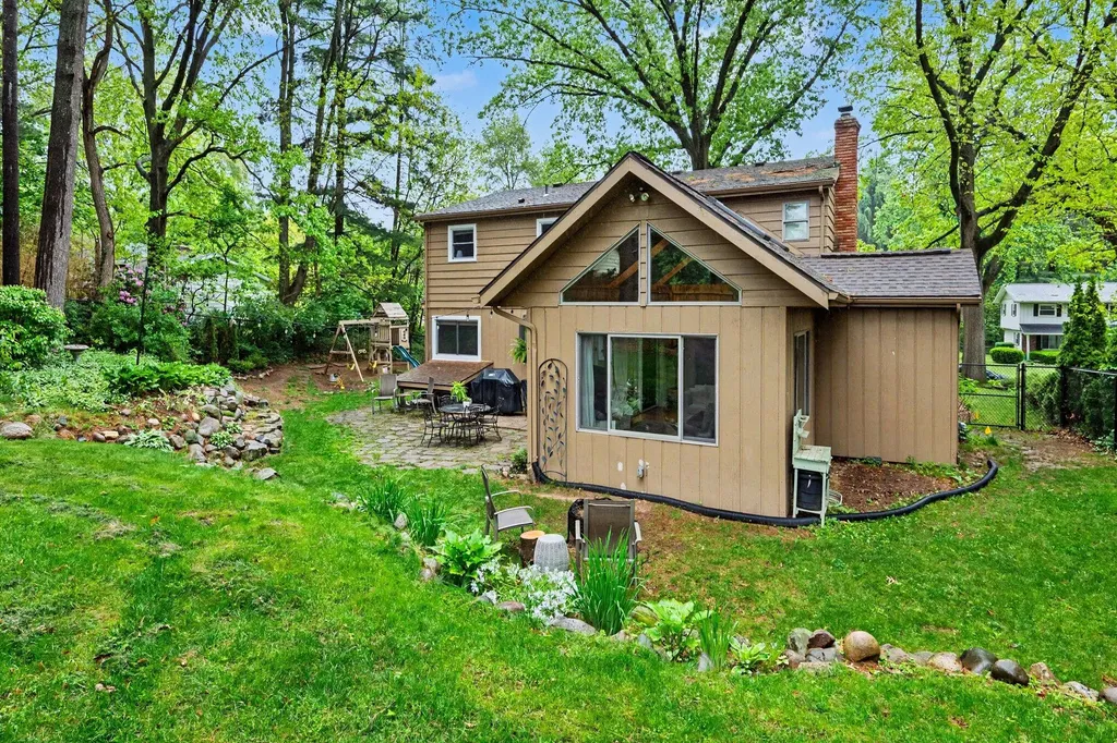1339 Cadet Lane Oshtemo Charter Township MI 49009