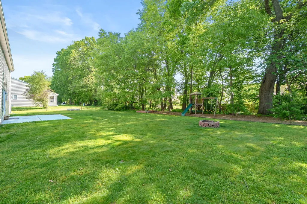 6737 Annandale Drive Texas Charter Township MI 49009