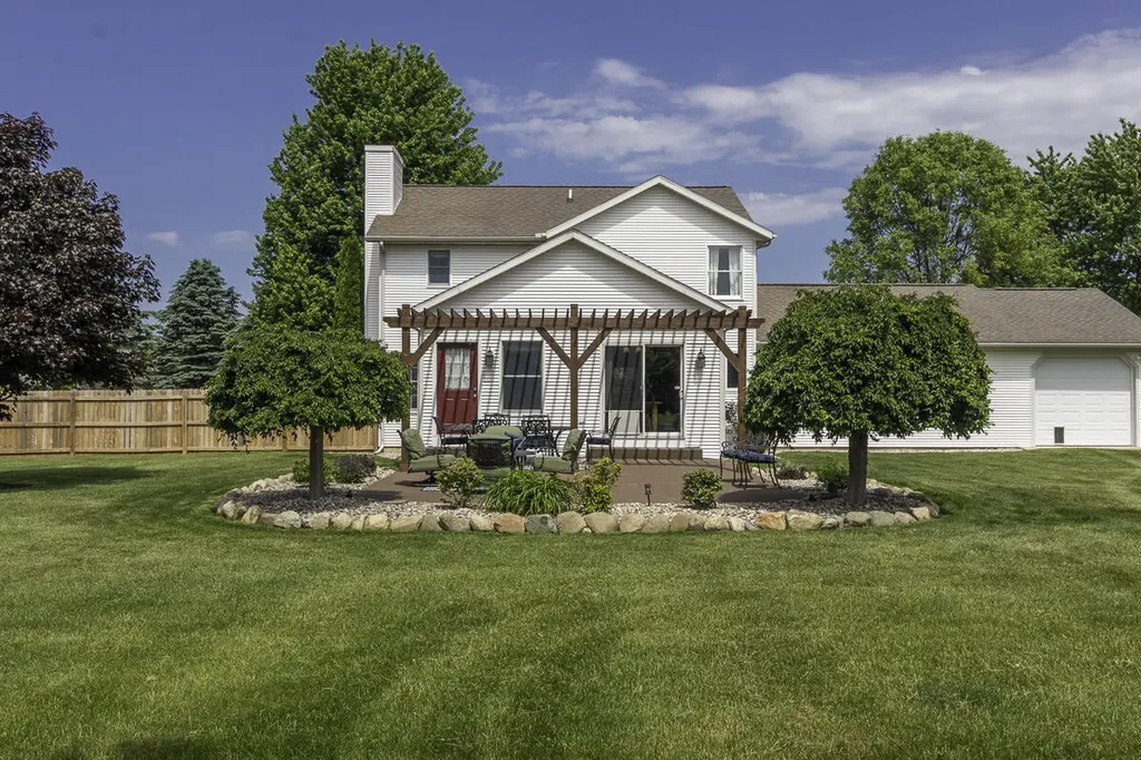 47679 Woodfield Circle Almena Township MI 49071