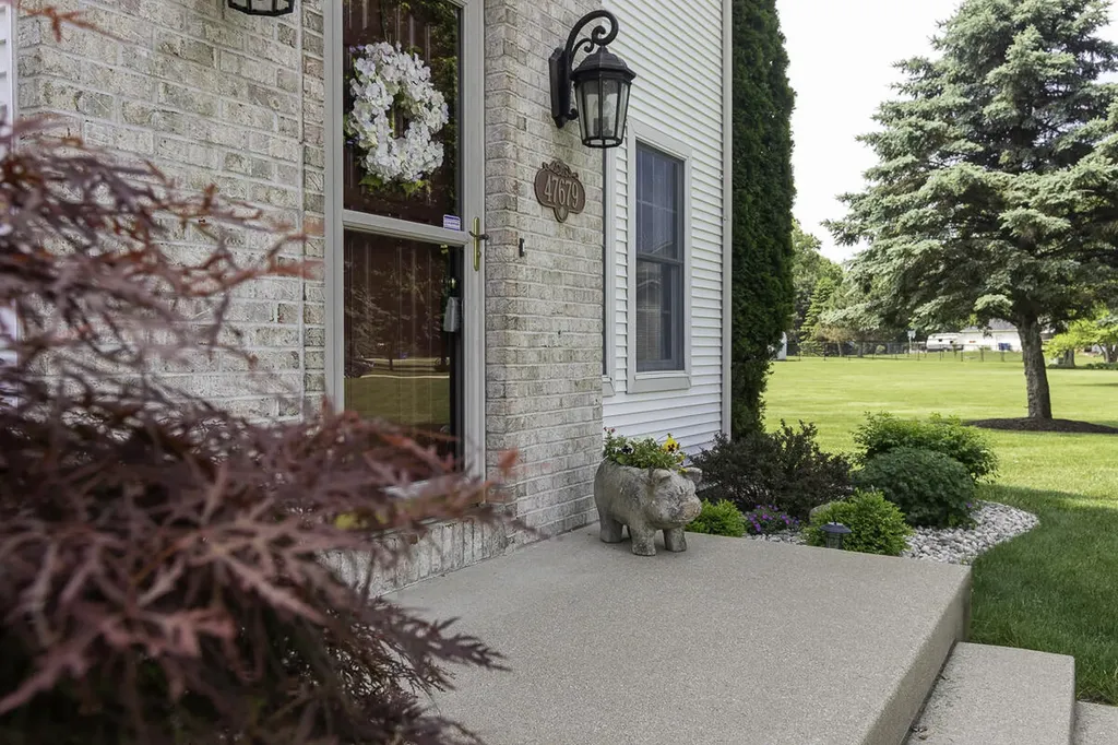 47679 Woodfield Circle Almena Township MI 49071