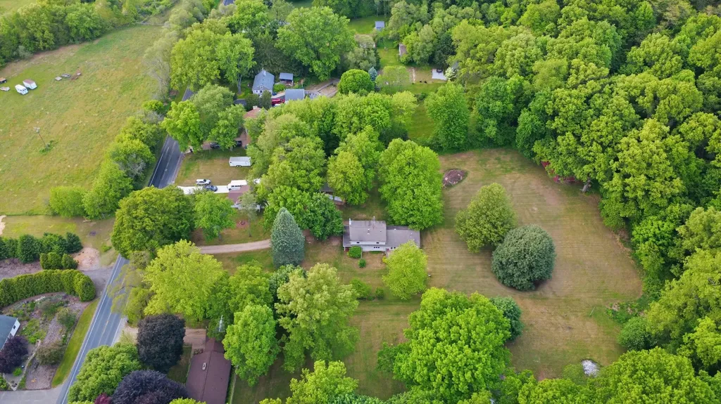 8580 N Riverview Drive Cooper Charter Township MI 49004